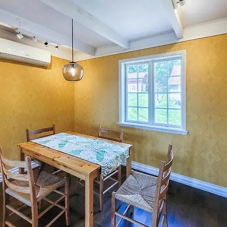 Lovely In With Kitchen *
